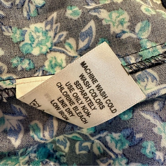 NWT Woman Within ‘Plus Size Button-Front Mixed Print Tunic’ in Teal/Navy Floral - Picture 11 of 15